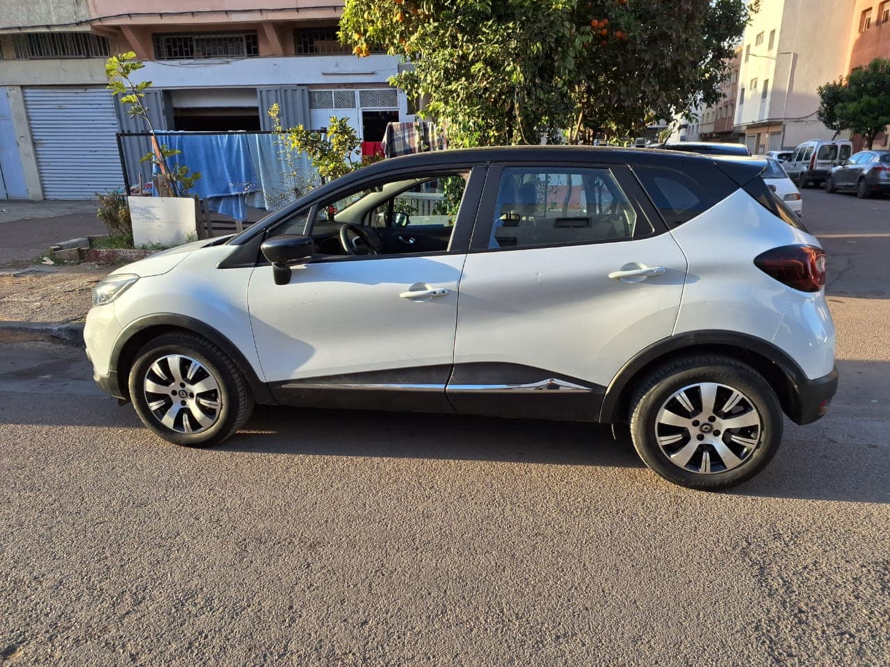 Captur de 2019 à Casablanca